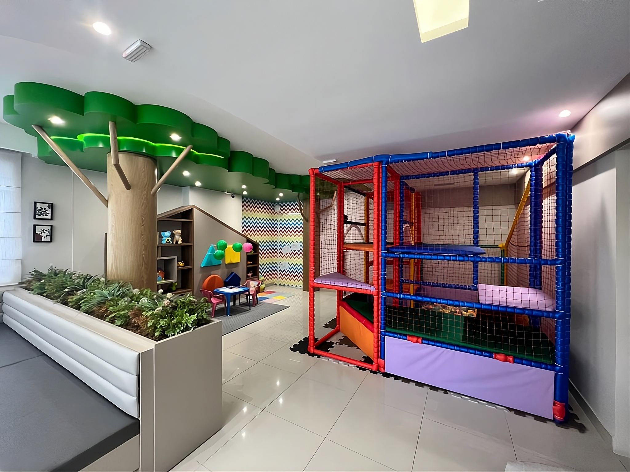 Espaço Kids Genolab Blumenau — Vacina Criança
